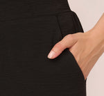 Cropped Pants With Wide Legs In Black 4